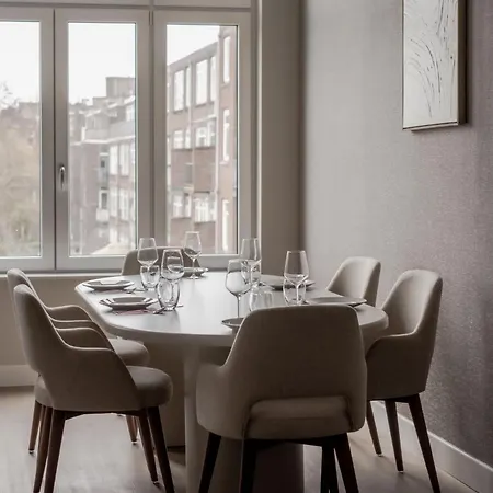 Apartment Spacious Family Schiedam